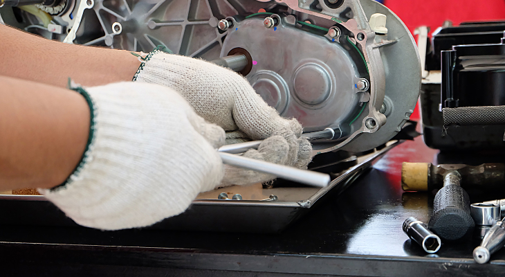 プロに依頼すべきバイク改造とDIYの境界線